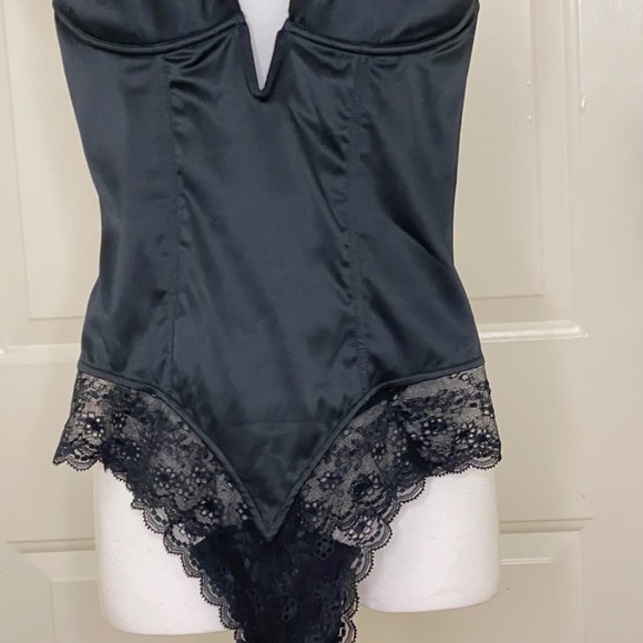 Carmen Marc Valvo Cosabella Faux Leather Goth  Halter Bodysuit Size small NWT - Picture 2 of 7